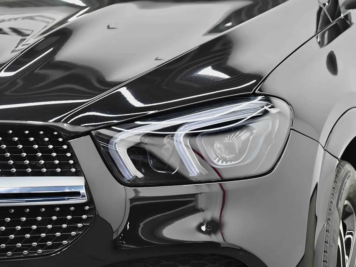Mercedes-Benz GLE New Energy 2022 — Photo 11/20