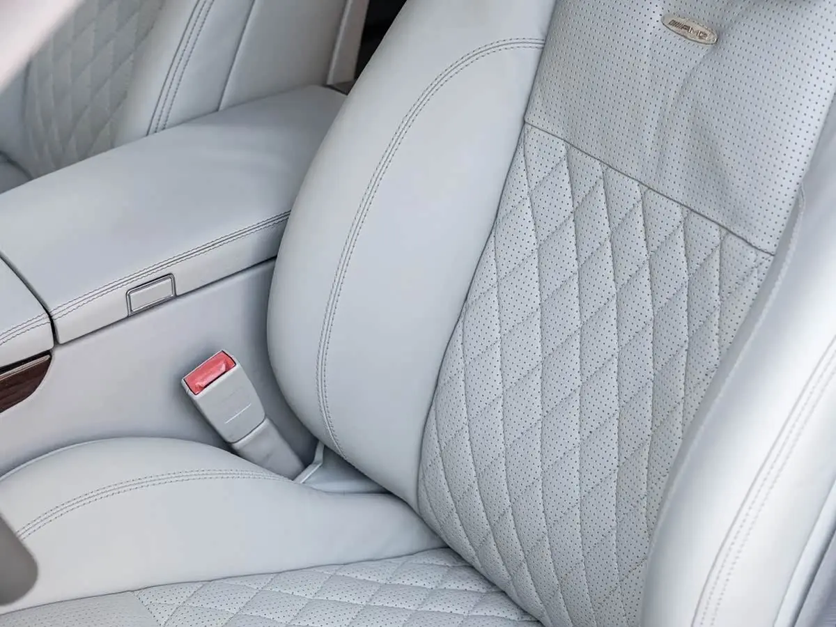 Mercedes-Benz S-Class AMG 2010 — Фото 10/12