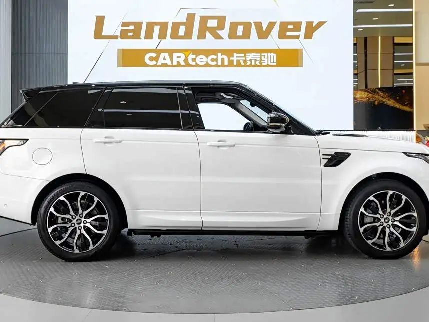 Land Rover Range Rover Sport 2021 — Photo 4/20