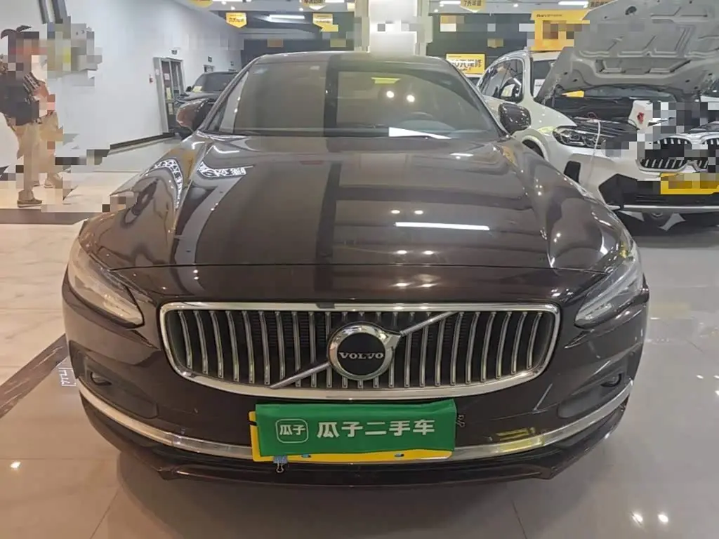 Volvo S90 2020 — Фото 3/20