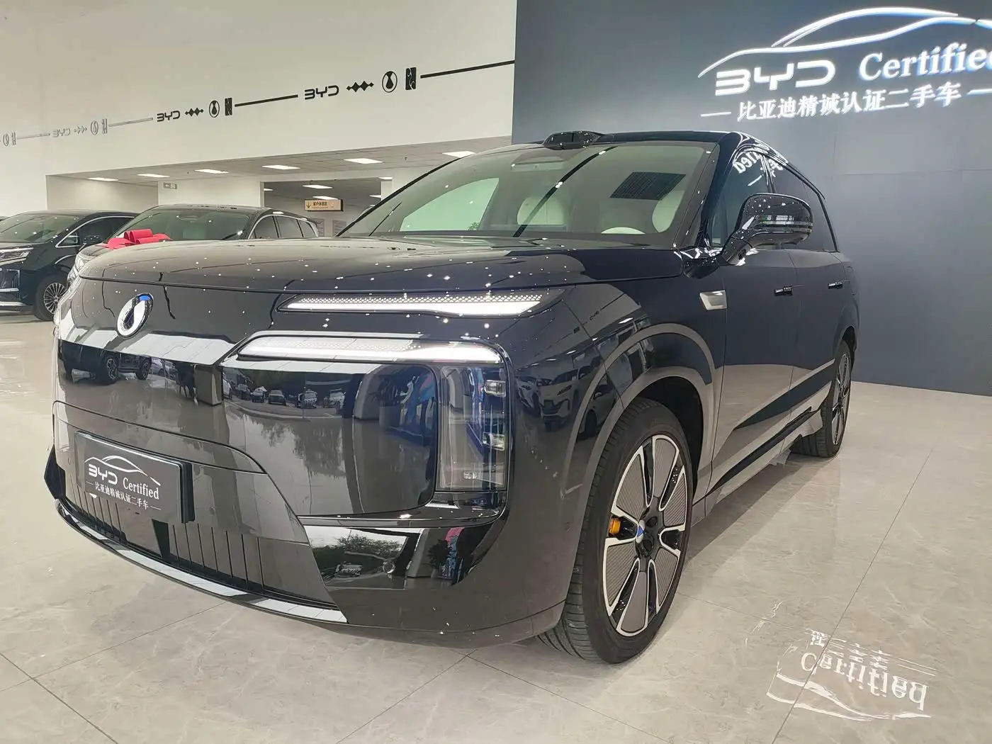 Denza N8L, 2025