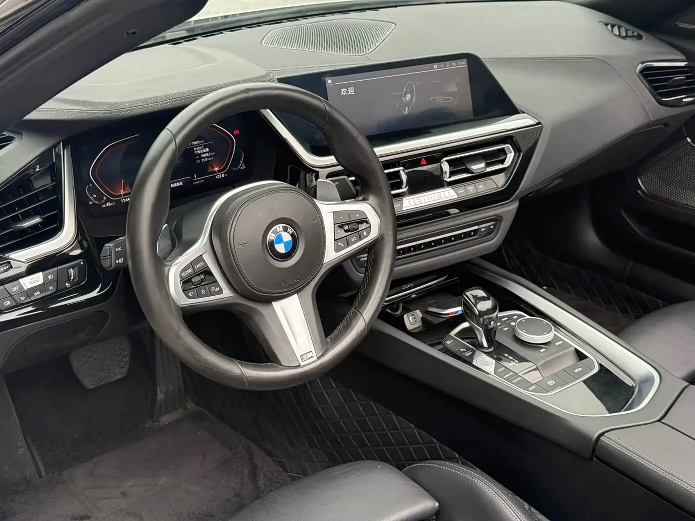 BMW Z4 2020 — Фото 5/9