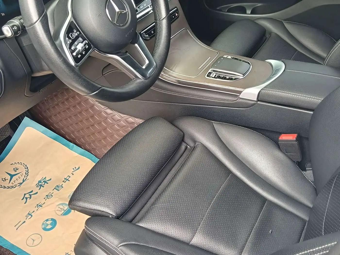 Mercedes-Benz GLC 2020 — Фото 11/20