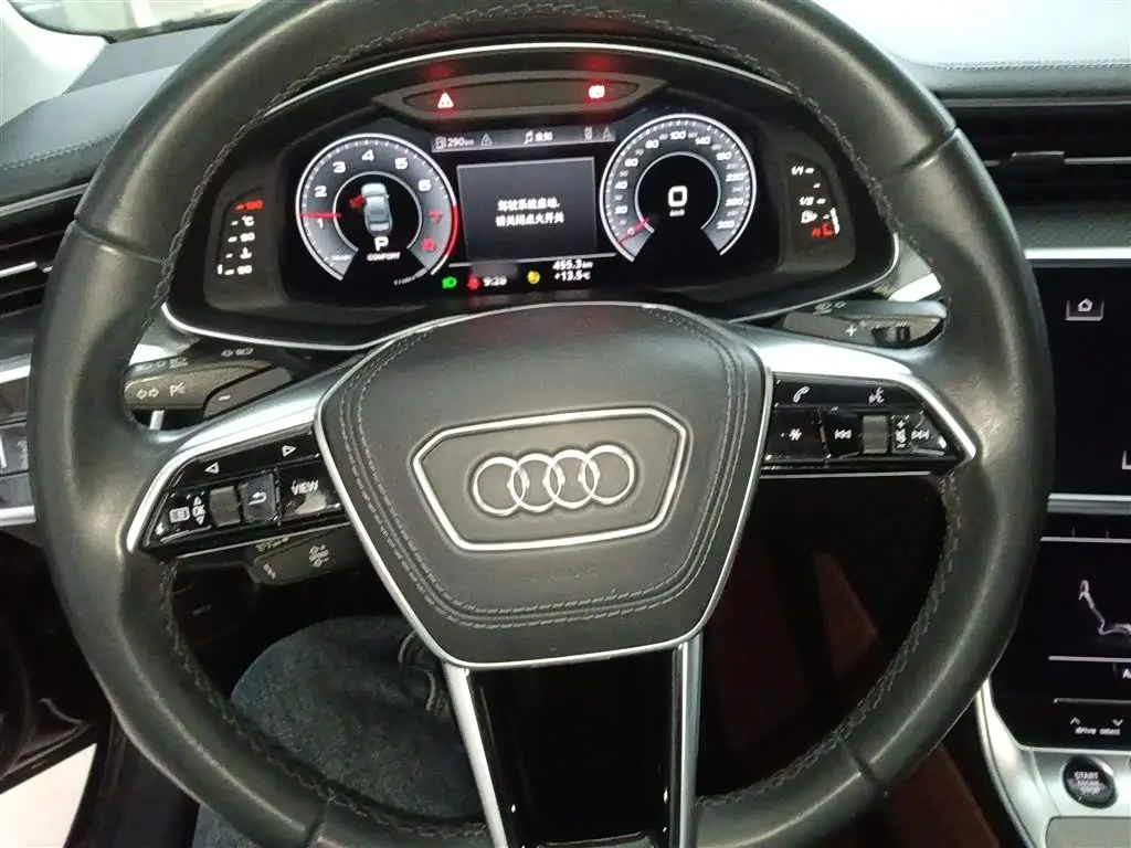 Audi A6L 2023 — Photo 7/20