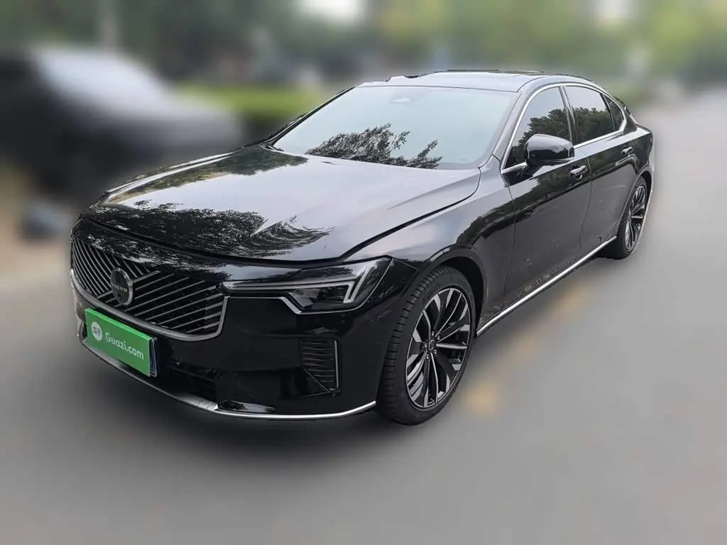 Volvo S90 2026 — Фото 1/20