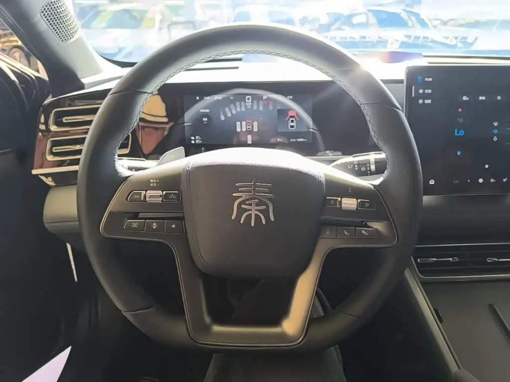 BYD Qin L 2025 — Photo 10/19