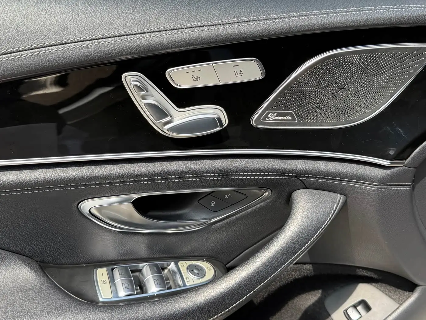 Mercedes-Benz AMG GT 2019 — Photo 10/19
