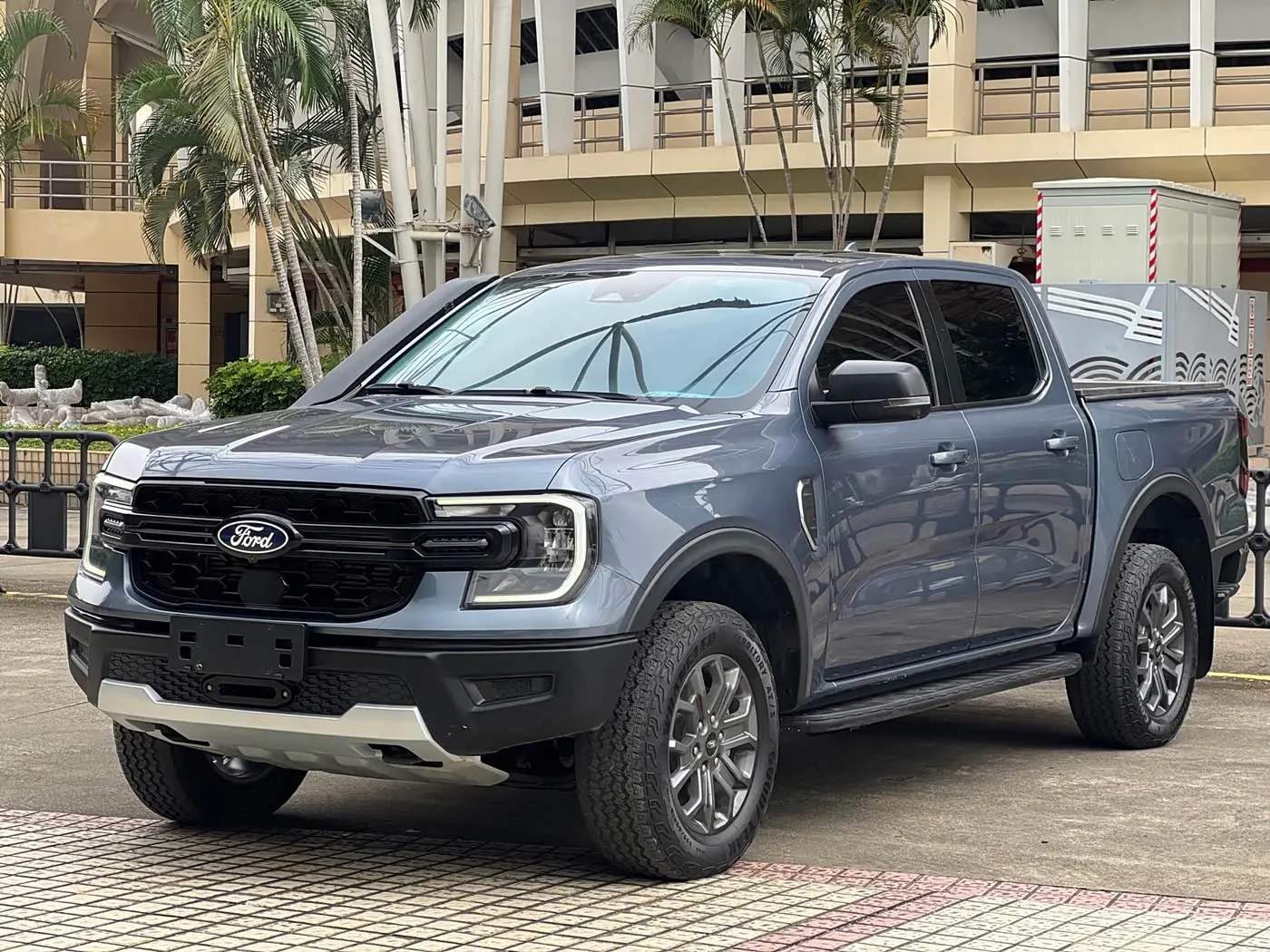 Ford Ranger 2024 — Фото 1/16