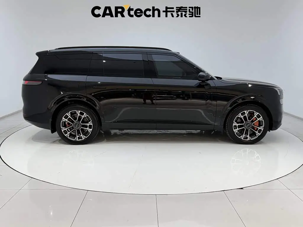 Lynk & Co 900 2025 — Photo 4/20