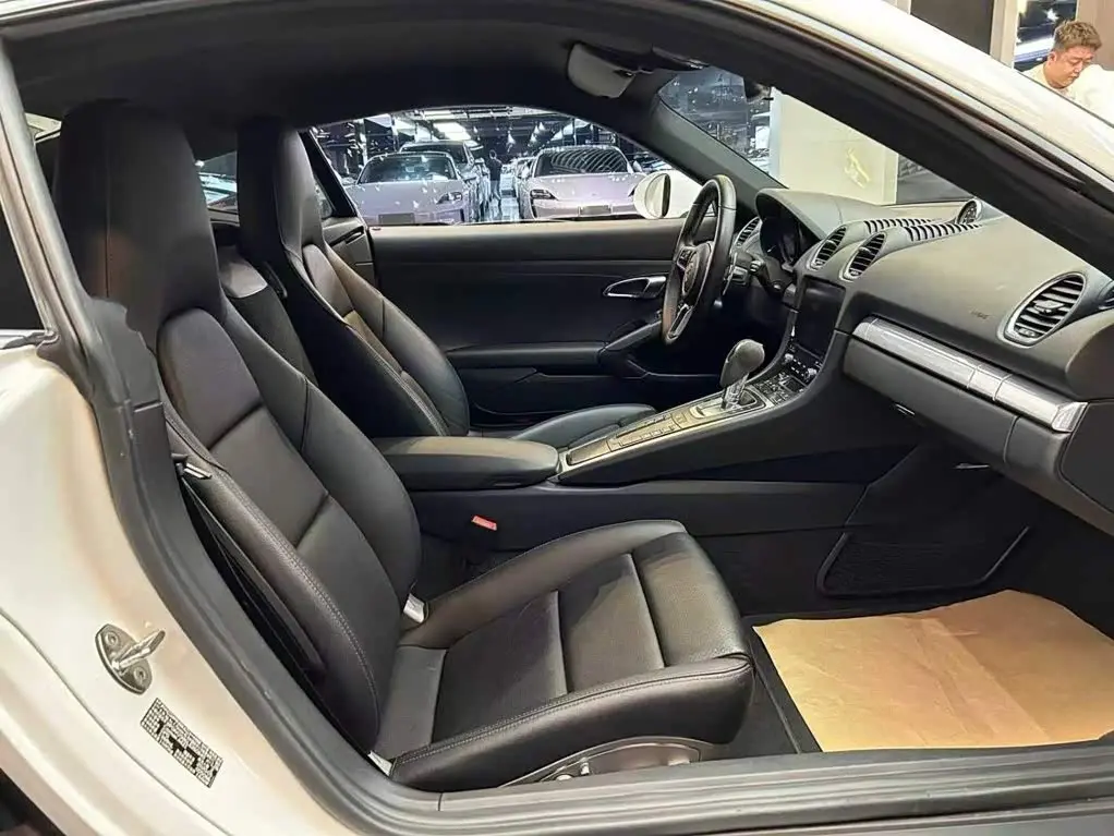 Porsche 718 2020 — Photo 12/20