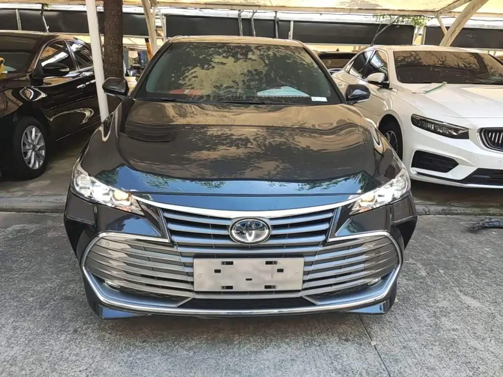 Toyota Avalon 2020 — Фото 3/20