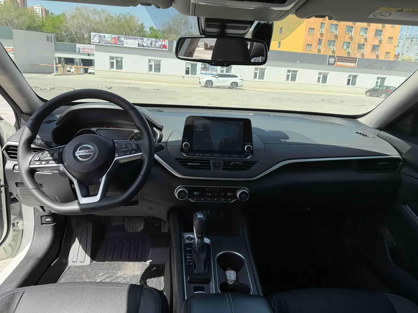 Nissan Teana 2020 — Photo 5/9