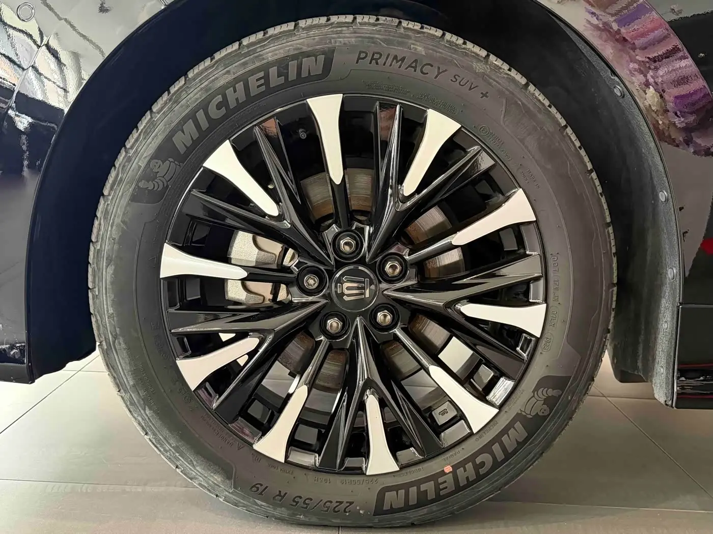 Toyota Vellfire 2023 — Photo 3/20
