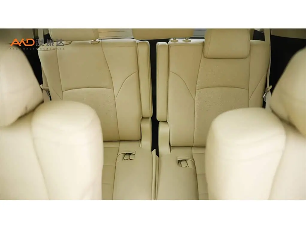 Toyota Alphard 2023 — Photo 9/11