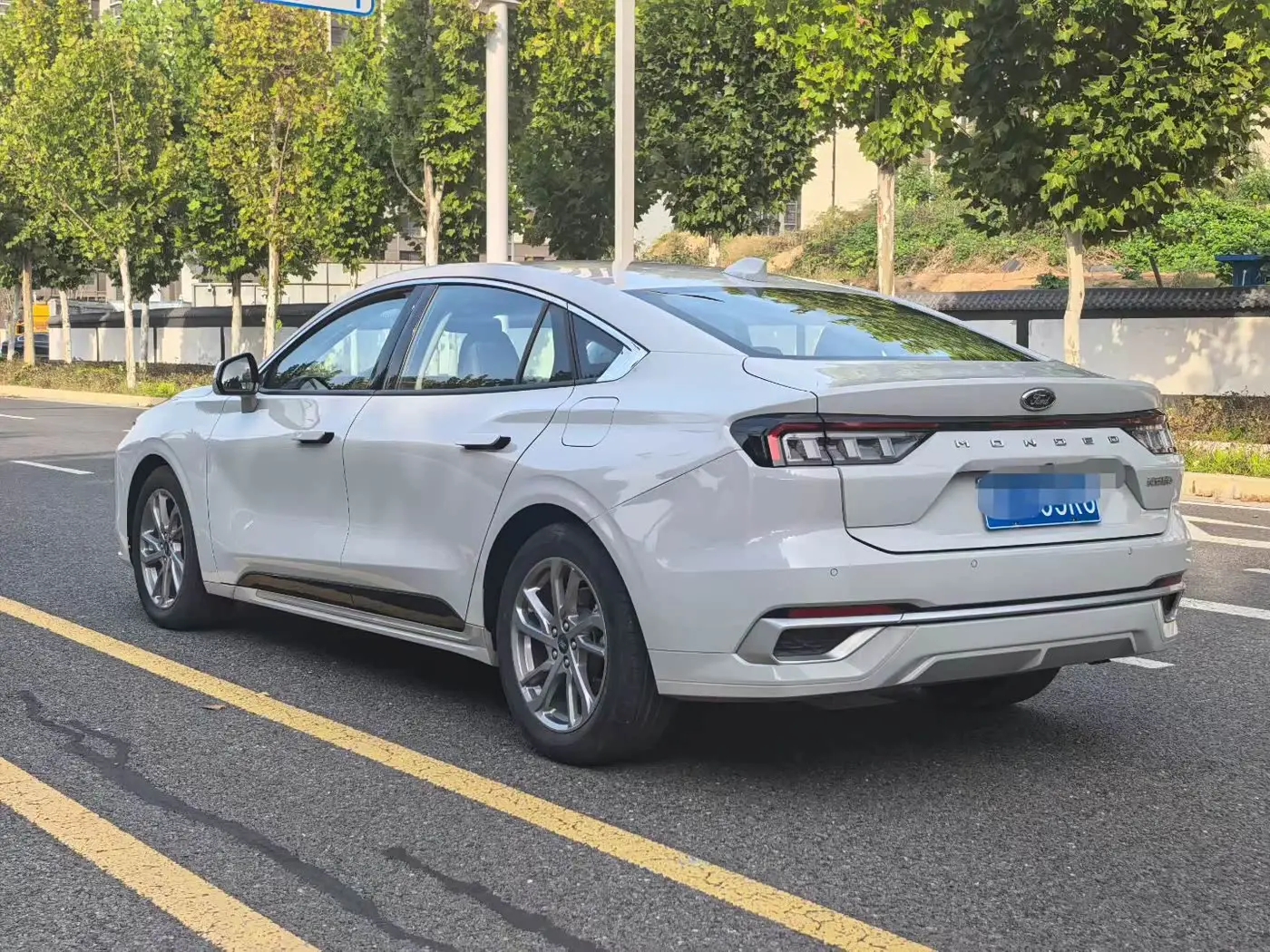Ford Mondeo 2023 — Şəkil 9/9