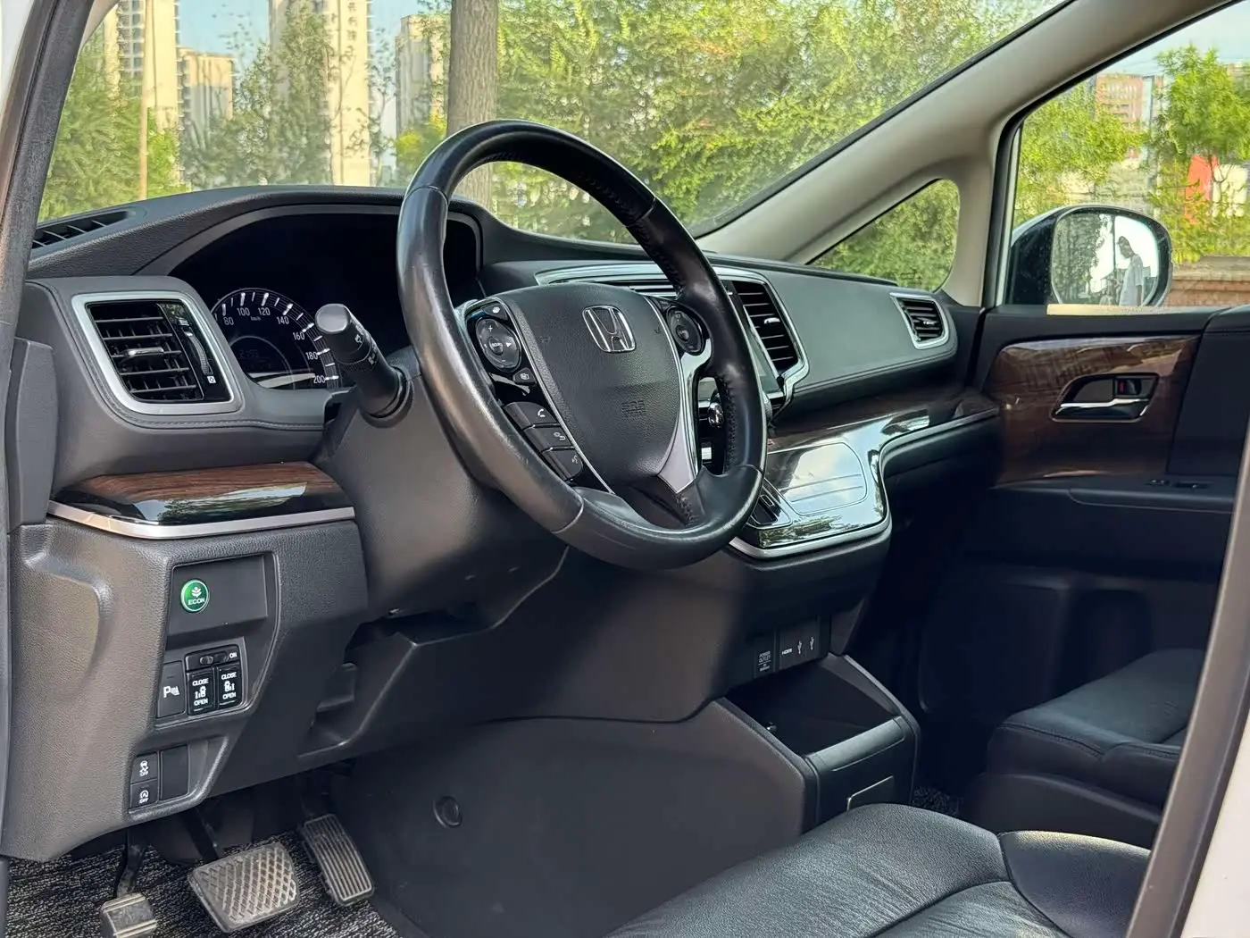 Honda Odyssey 2018 — Photo 8/14