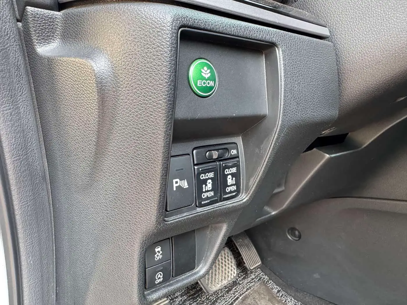 Honda Odyssey 2018 — Photo 11/14