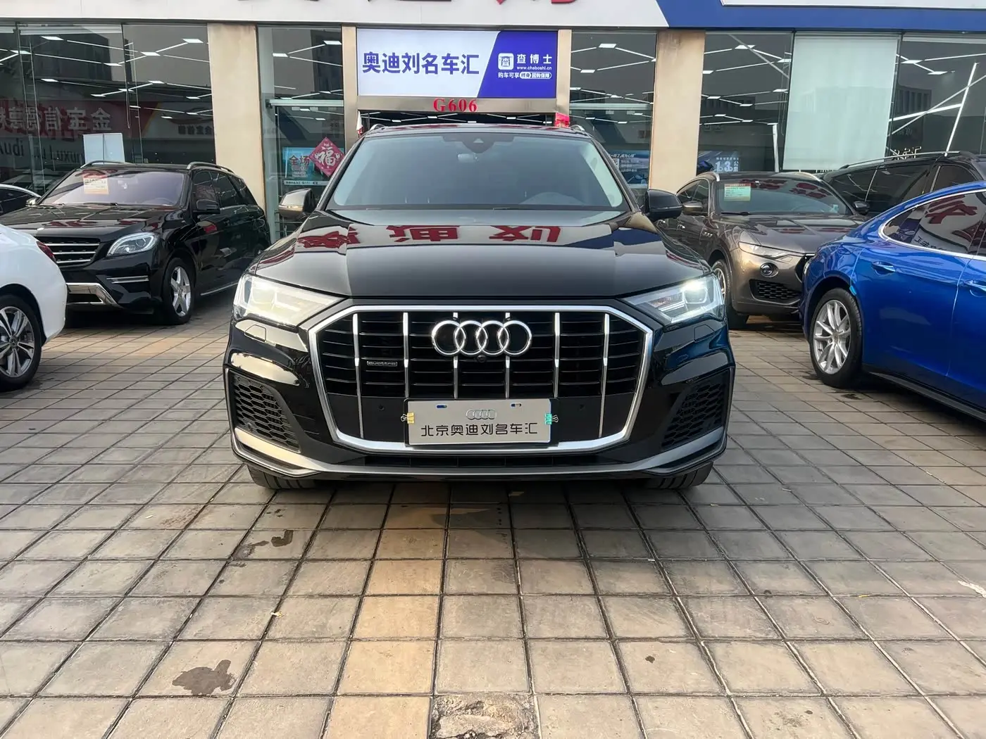 Audi Q7 2023 — Фото 1/20