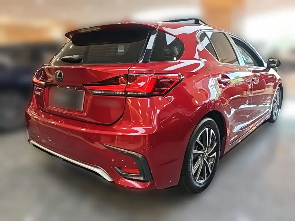 Lexus CT 2019 — Фото 5/20