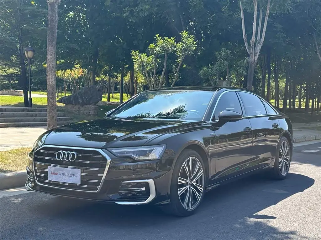 Audi A6L 2024 — Photo 1/9
