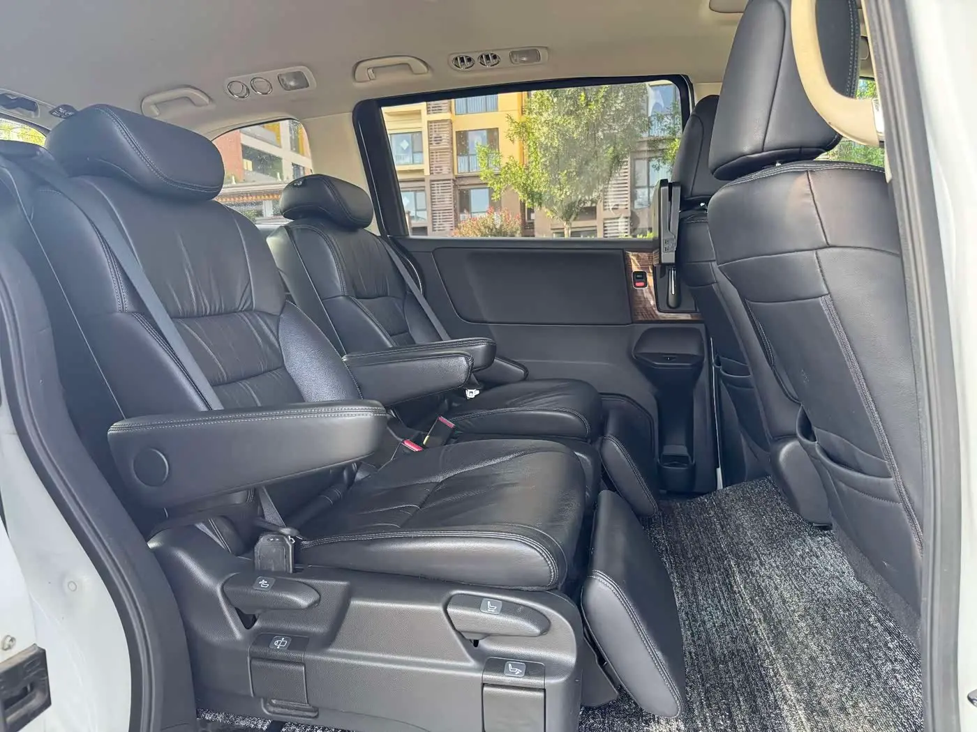 Honda Odyssey 2018 — Photo 13/14