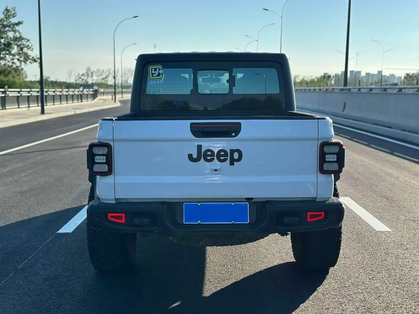 Jeep Gladiator 2023 — Фото 5/12