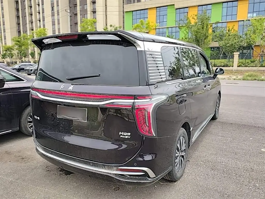 Hongqi HQ9 PHEV 2024 — Photo 7/20