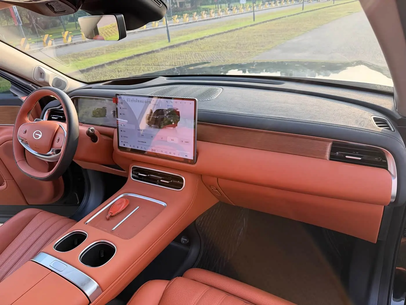 GAC Trumpchi Trumpchi Vision S9 2025 — Photo 18/20