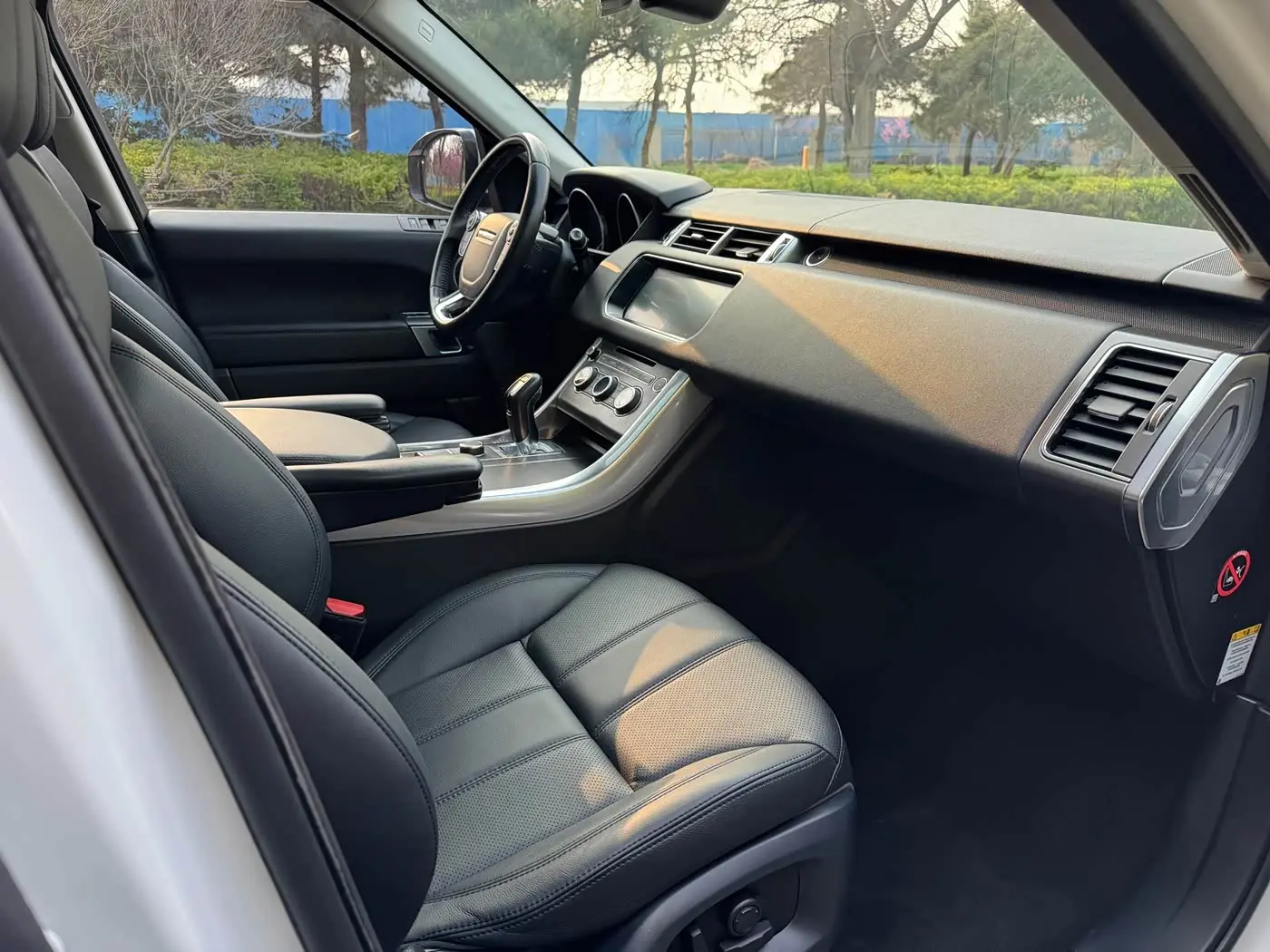 Land Rover Range Rover Sport 2017 — Photo 11/14