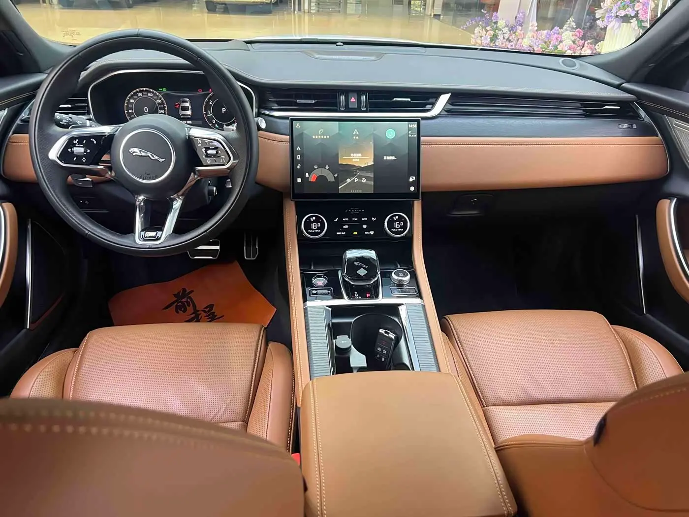 Jaguar XFL 2024 — Фото 15/20