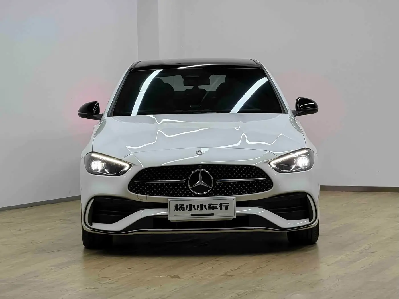 Mercedes-Benz C-Class 2025 — Фото 2/20