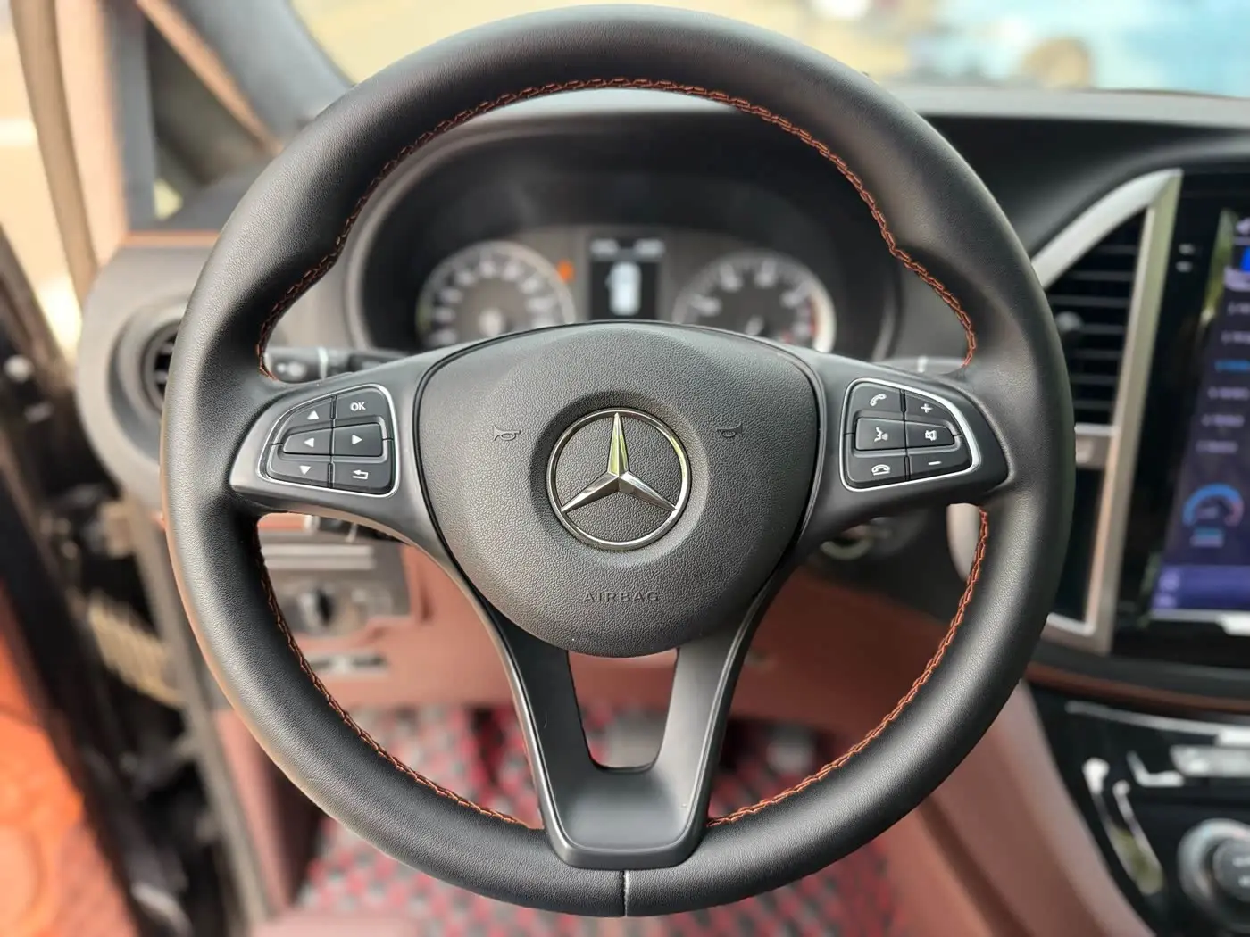 Mercedes-Benz Vito 2018 — Фото 11/20