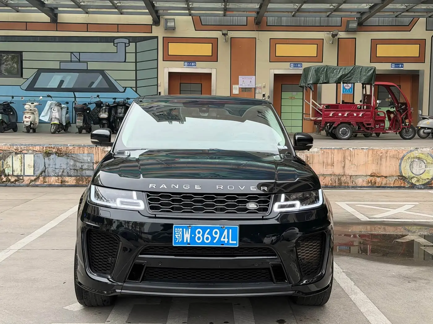 Land Rover Range Rover Sport 2016 — Photo 2/19