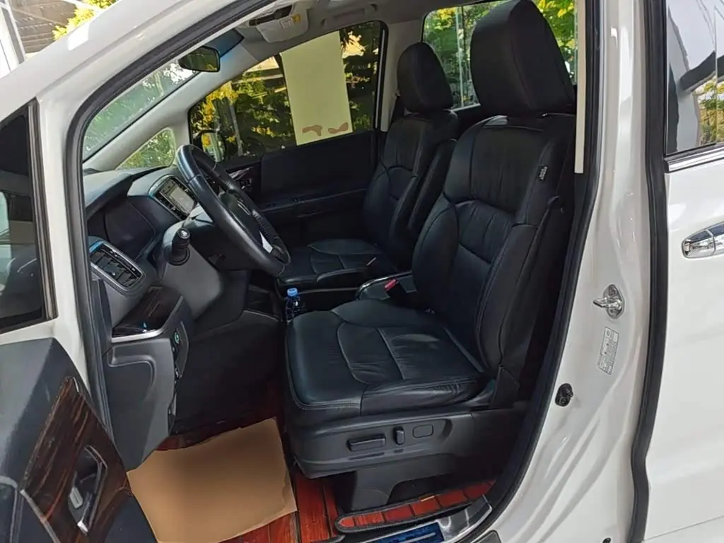 Honda Odyssey 2019 — Фото 15/20