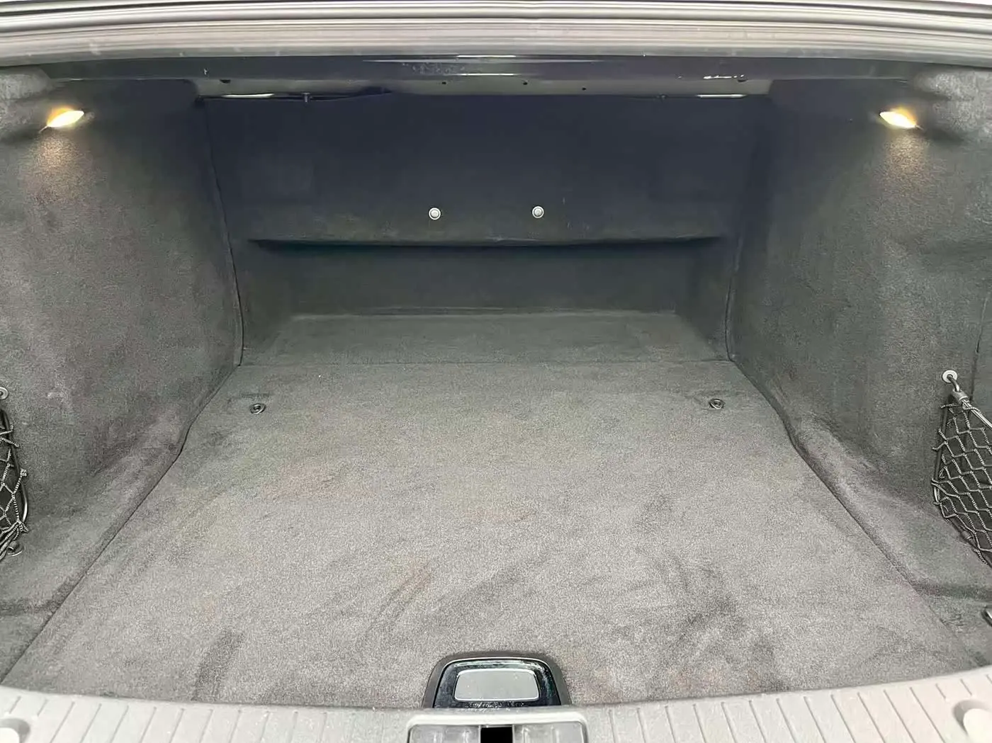 Mercedes-Benz S-Class 2017 — Photo 18/19
