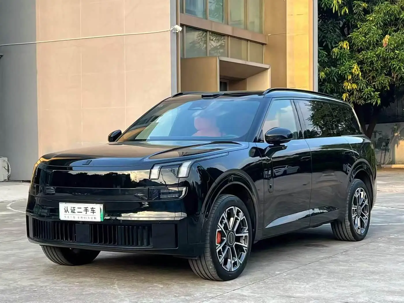 Lynk & Co 900, 2025