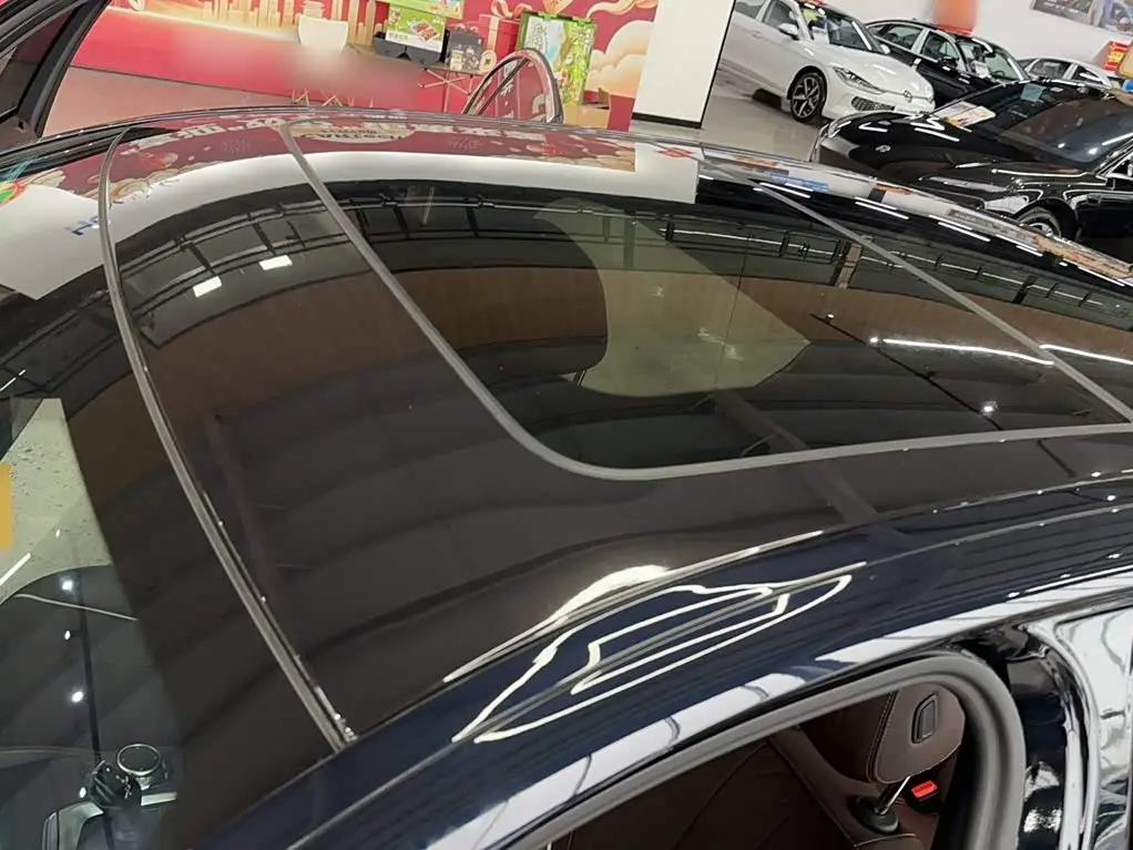 BMW 5 Series 2024 — Photo 15/19