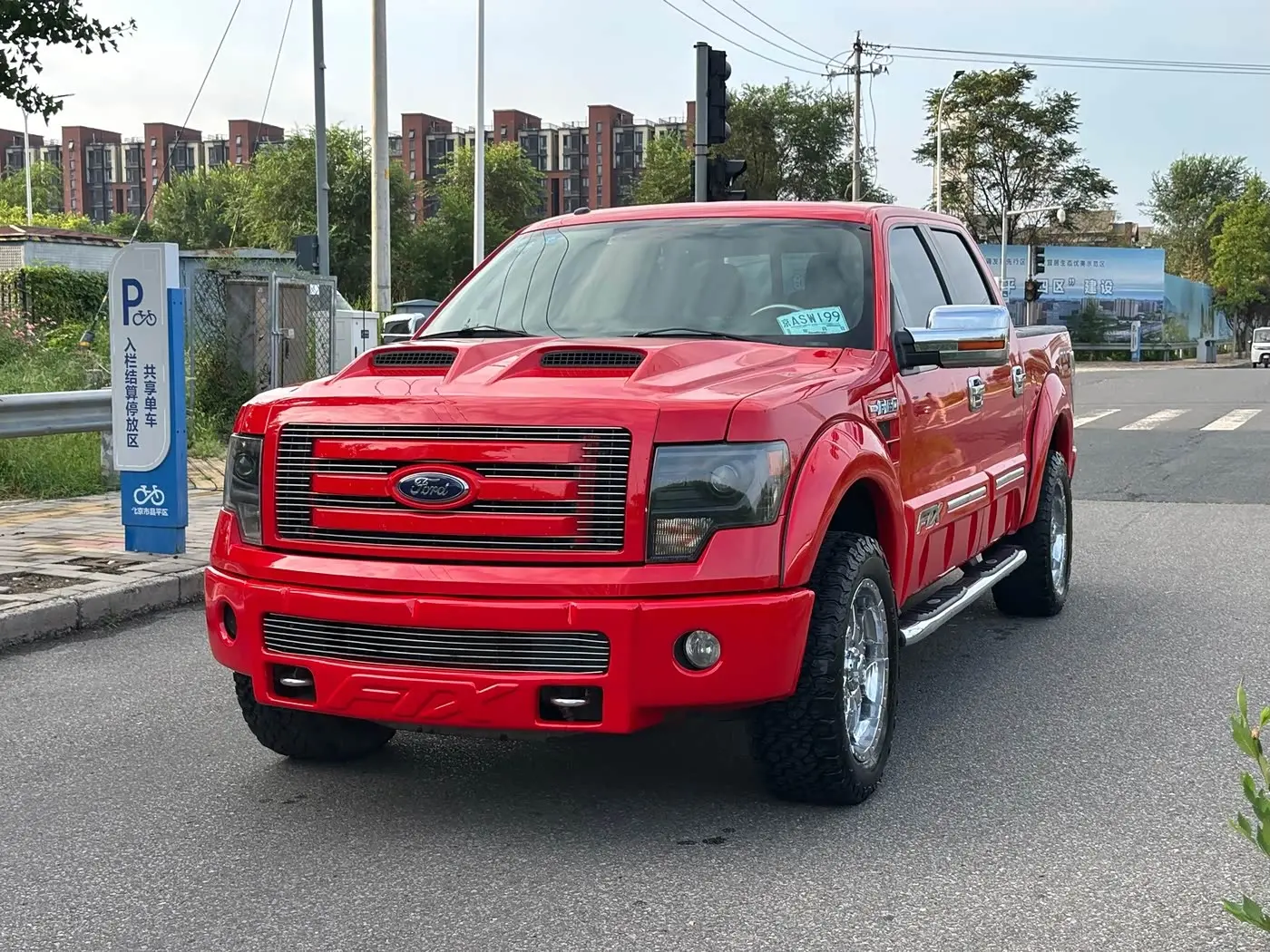 Ford F-150 Raptor 2014 — Photo 1/19