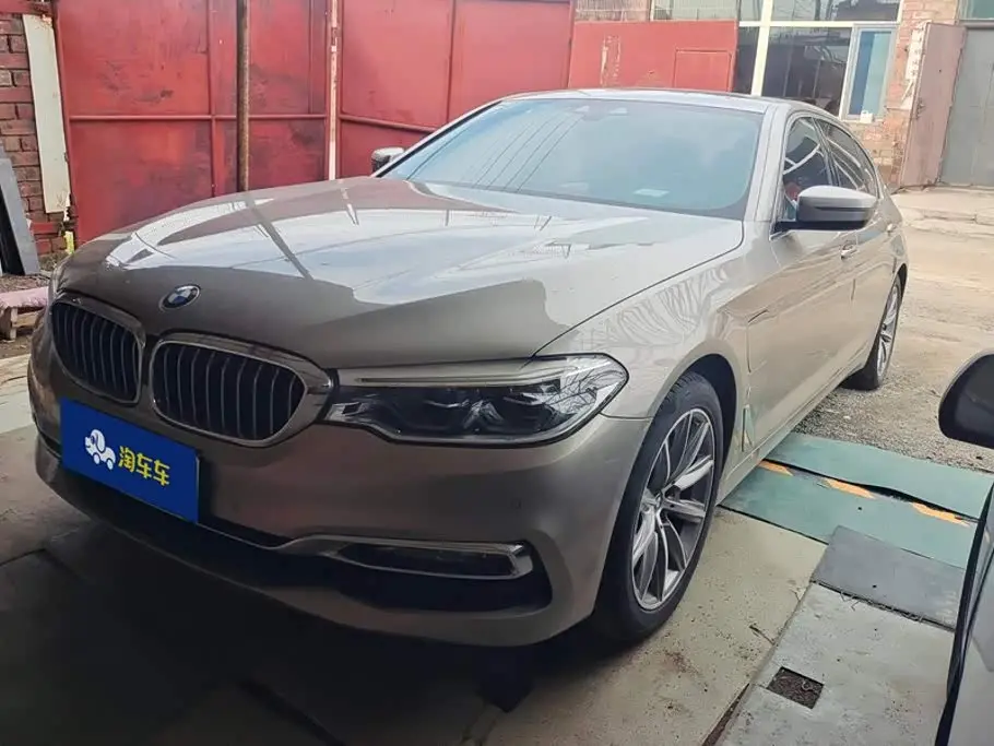 BMW 5 Series New Energy 2018 — Фото 1/16