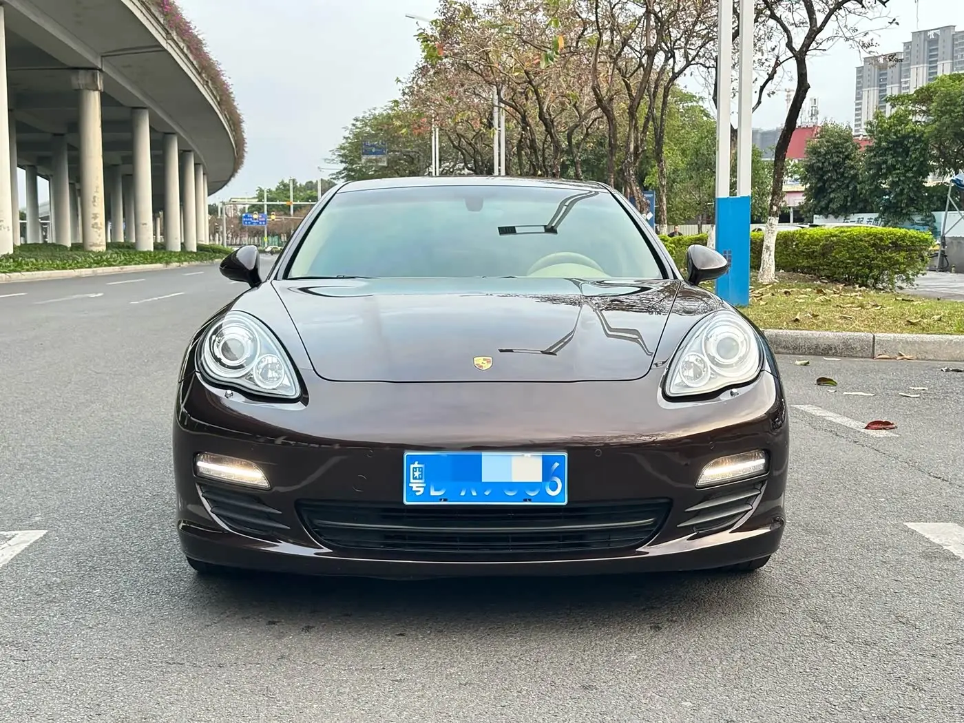 Porsche Panamera 2012 — Photo 2/20