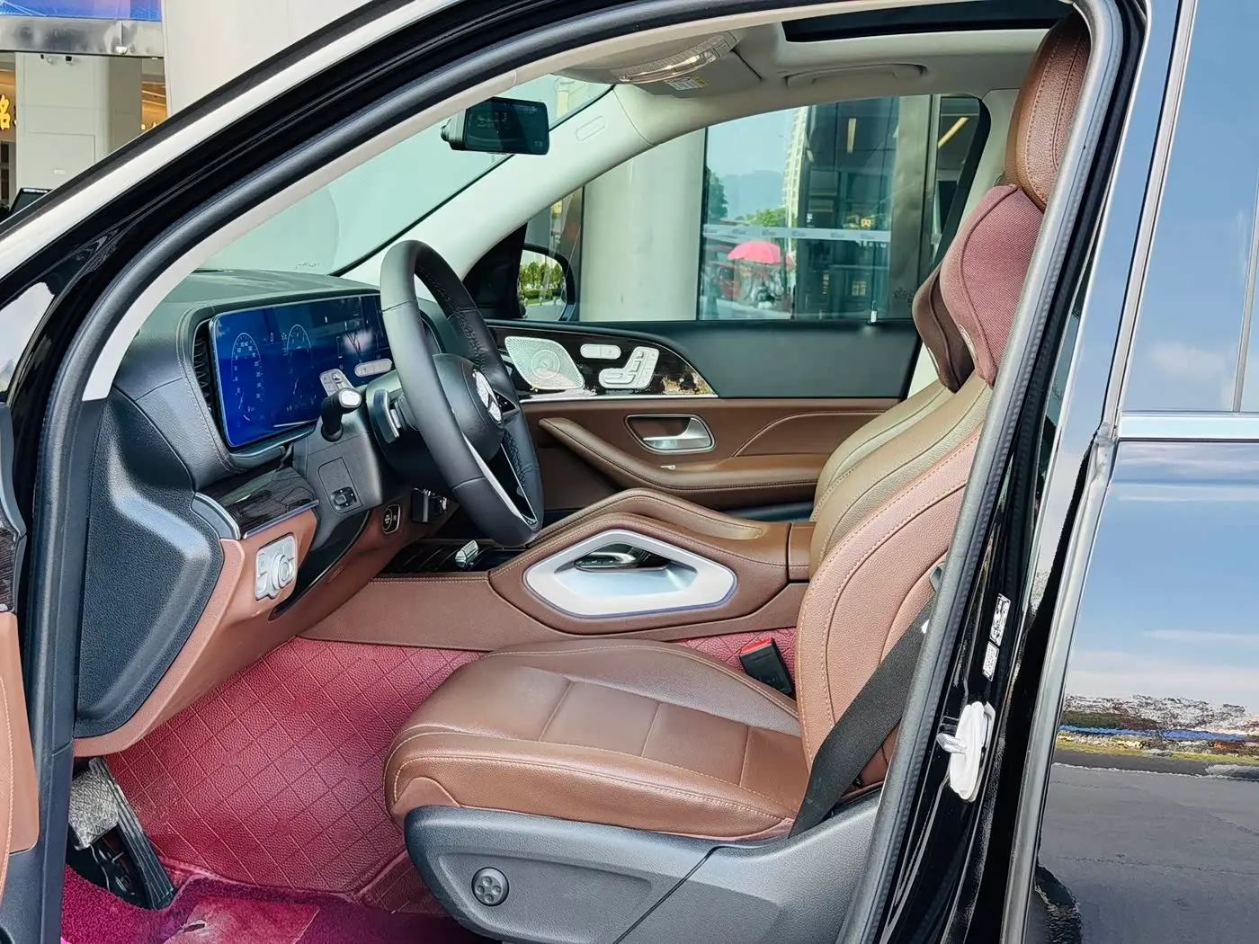 Mercedes-Benz GLE 2024 — Photo 10/20