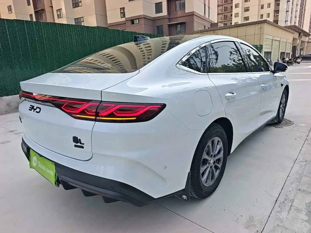 BYD Qin L 2025 — Photo 7/20