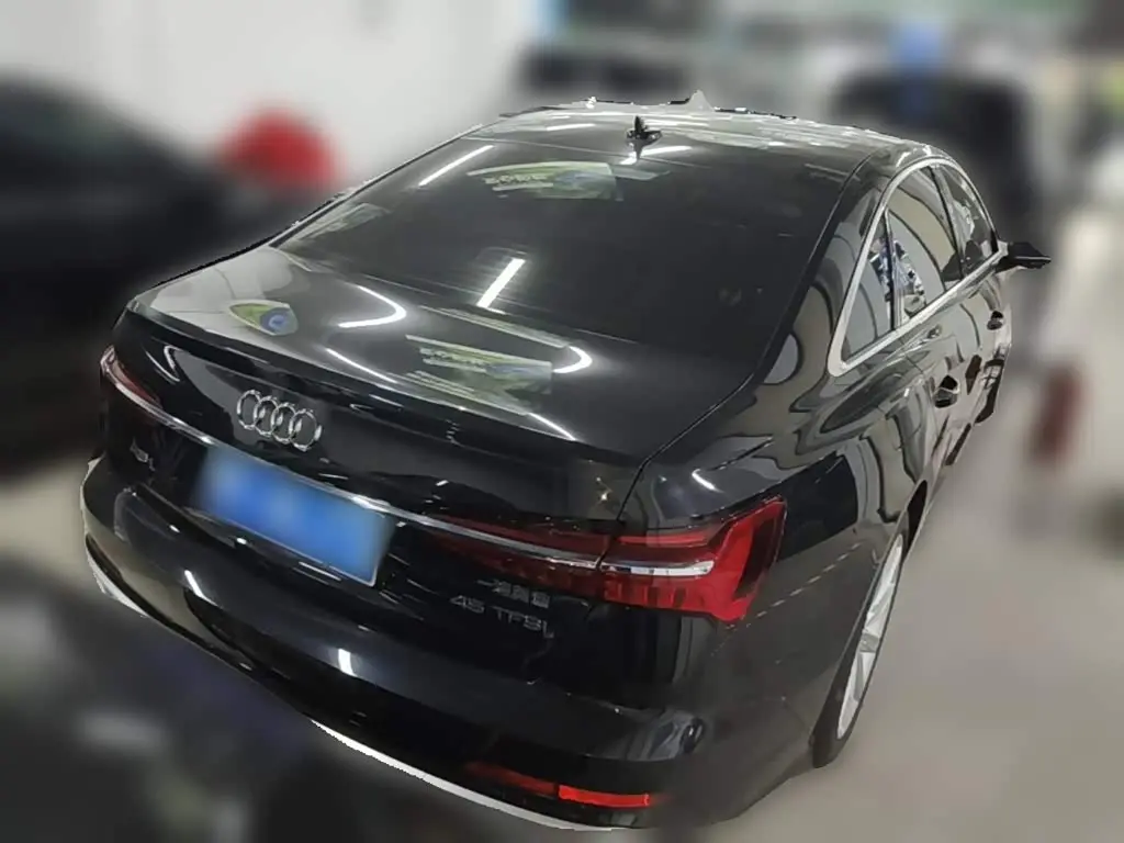Audi A6L 2024 — Photo 4/19