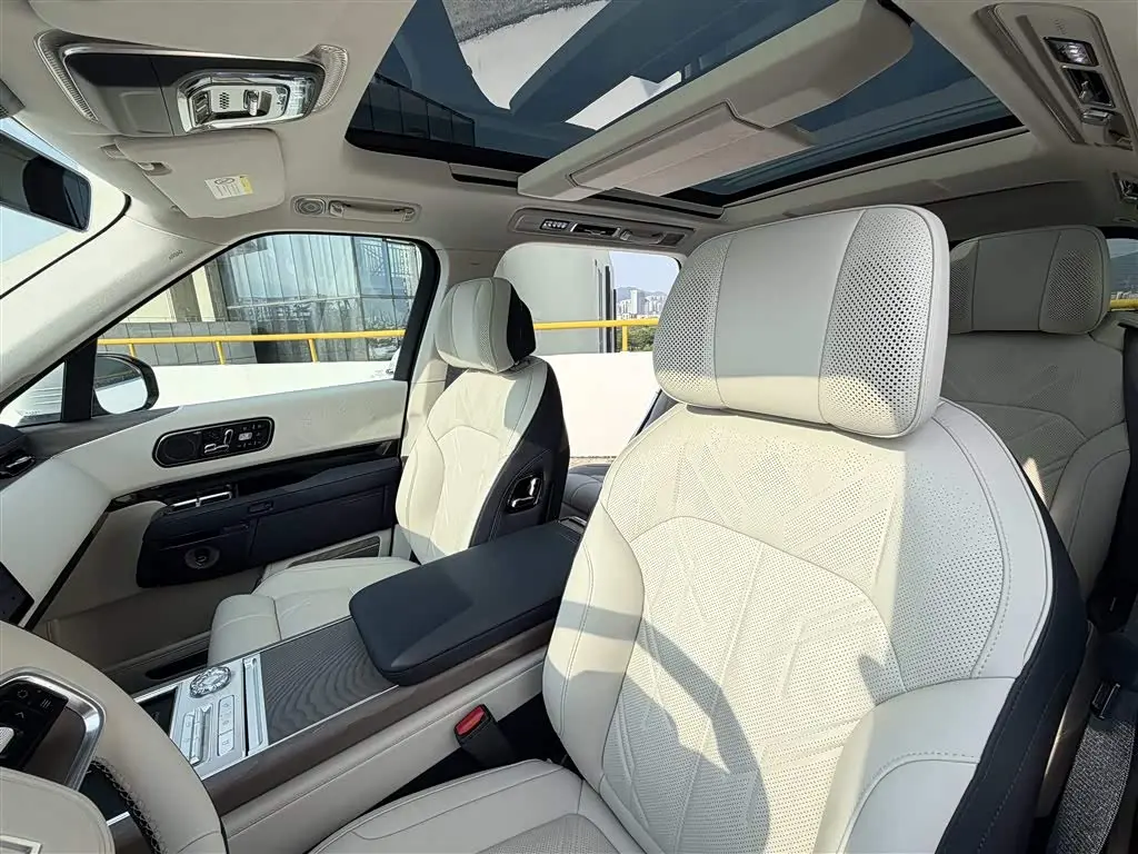 ZEEKR 9X 2026 — Photo 12/20