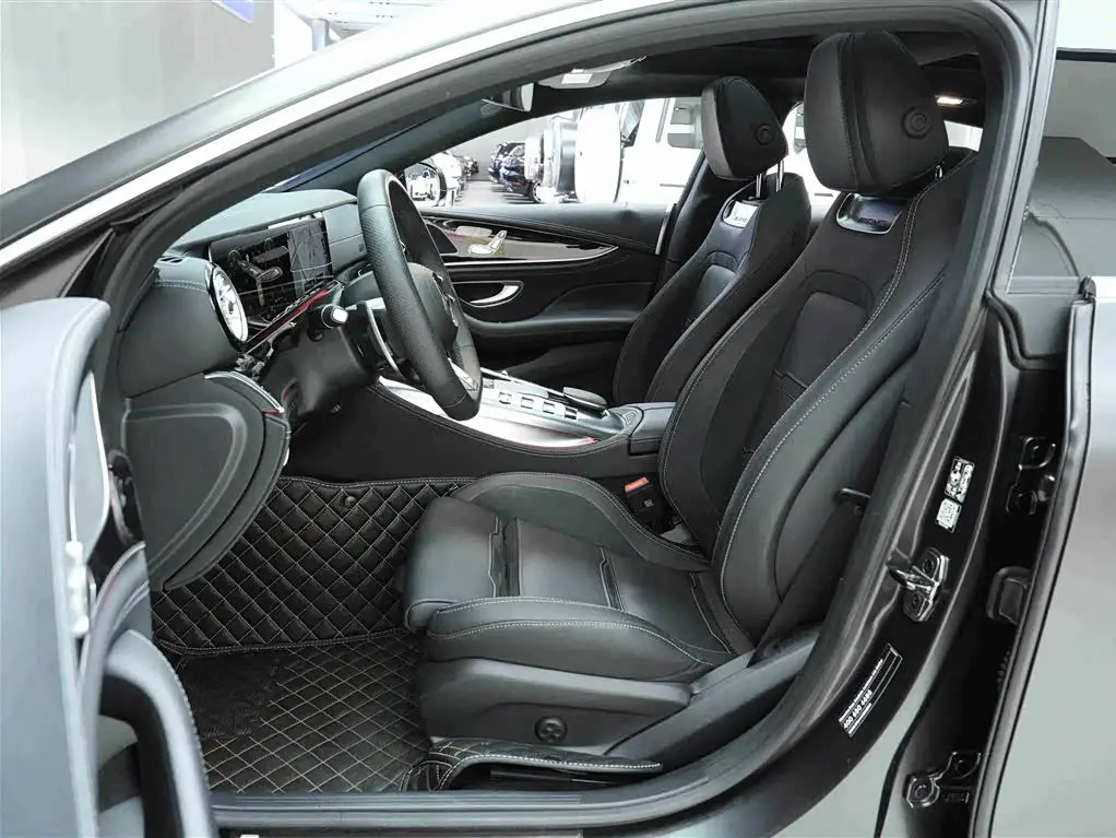 Mercedes-Benz AMG GT 2023 — Фото 11/20