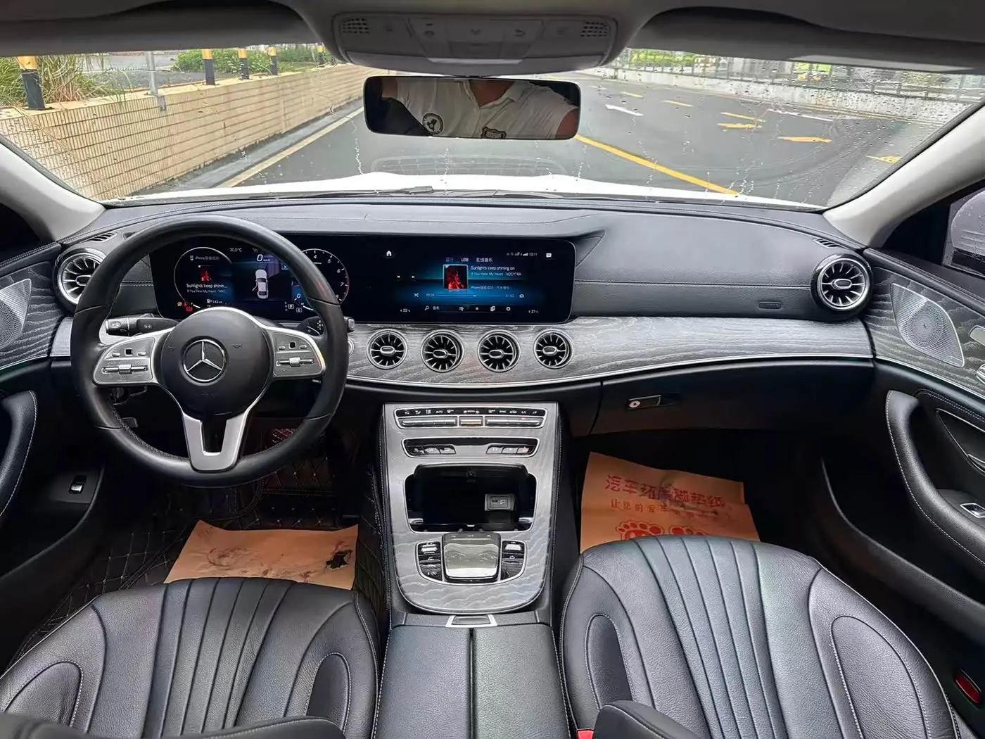 Mercedes-Benz CLS 2021 — Photo 5/11