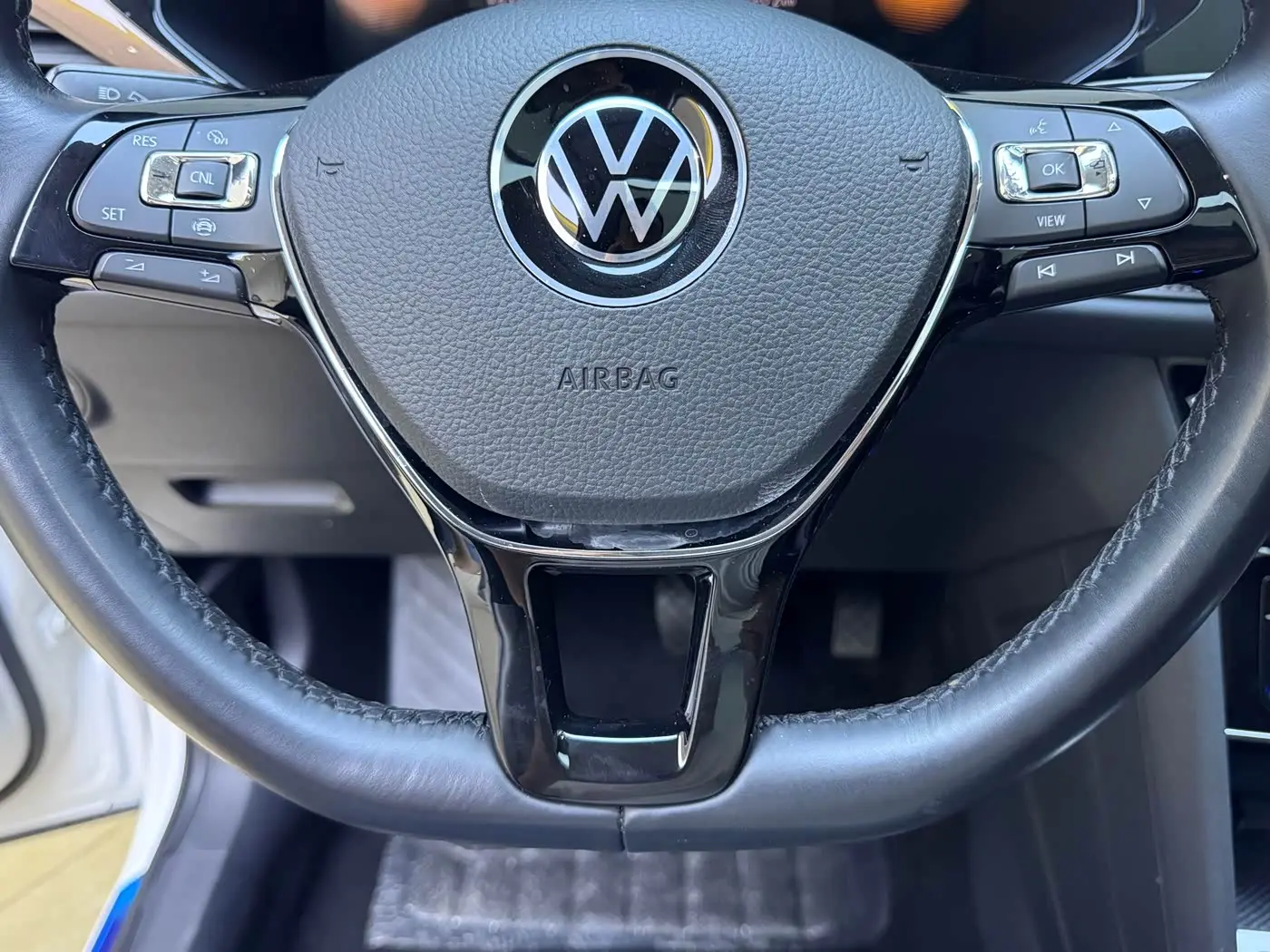 Volkswagen Tharu 2022 — Фото 10/20