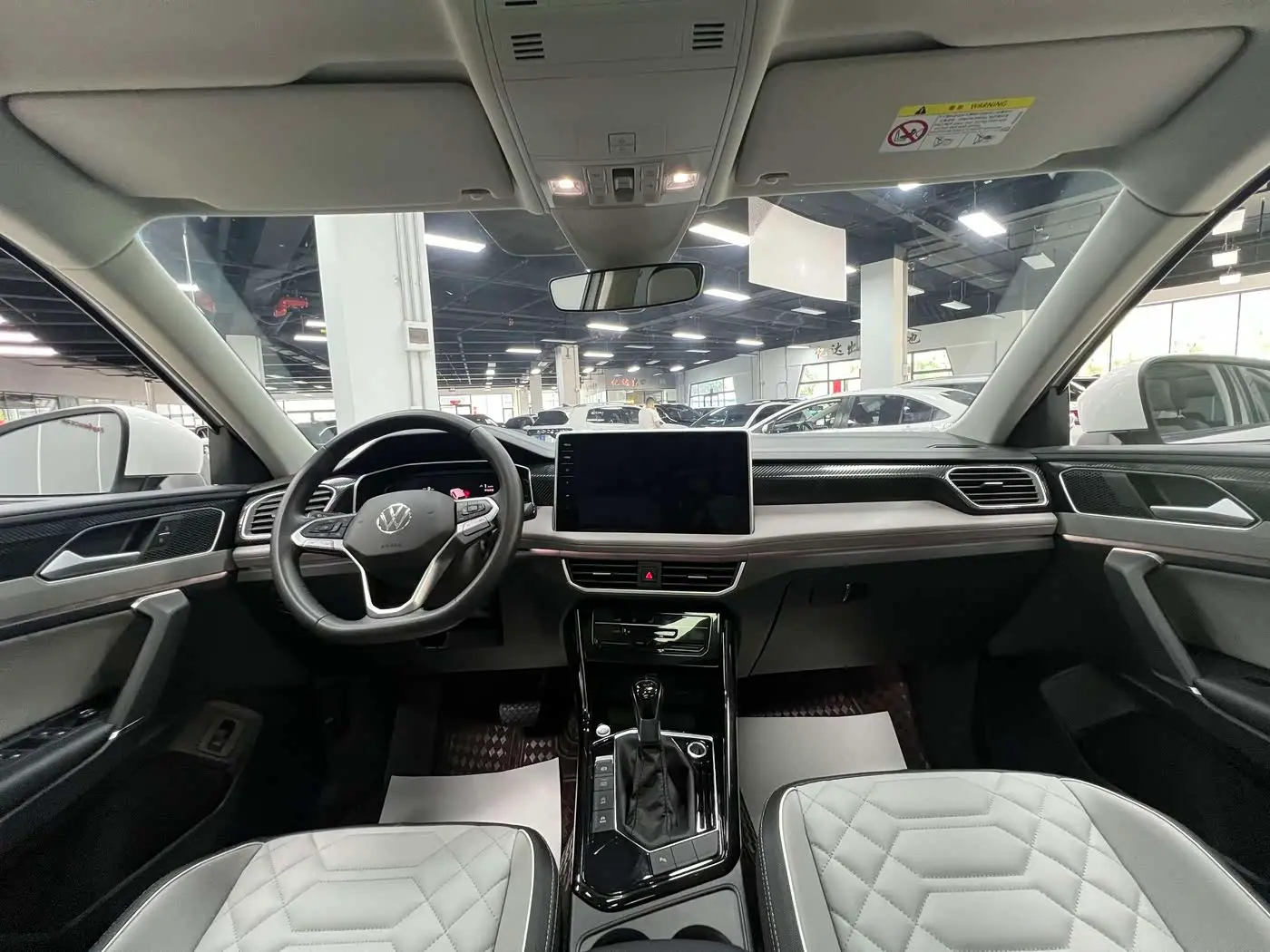 Volkswagen Tayron 2023 — Photo 18/20