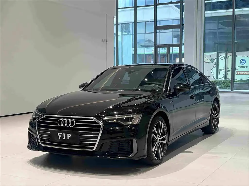 Audi A6L 2020 — Photo 1/20