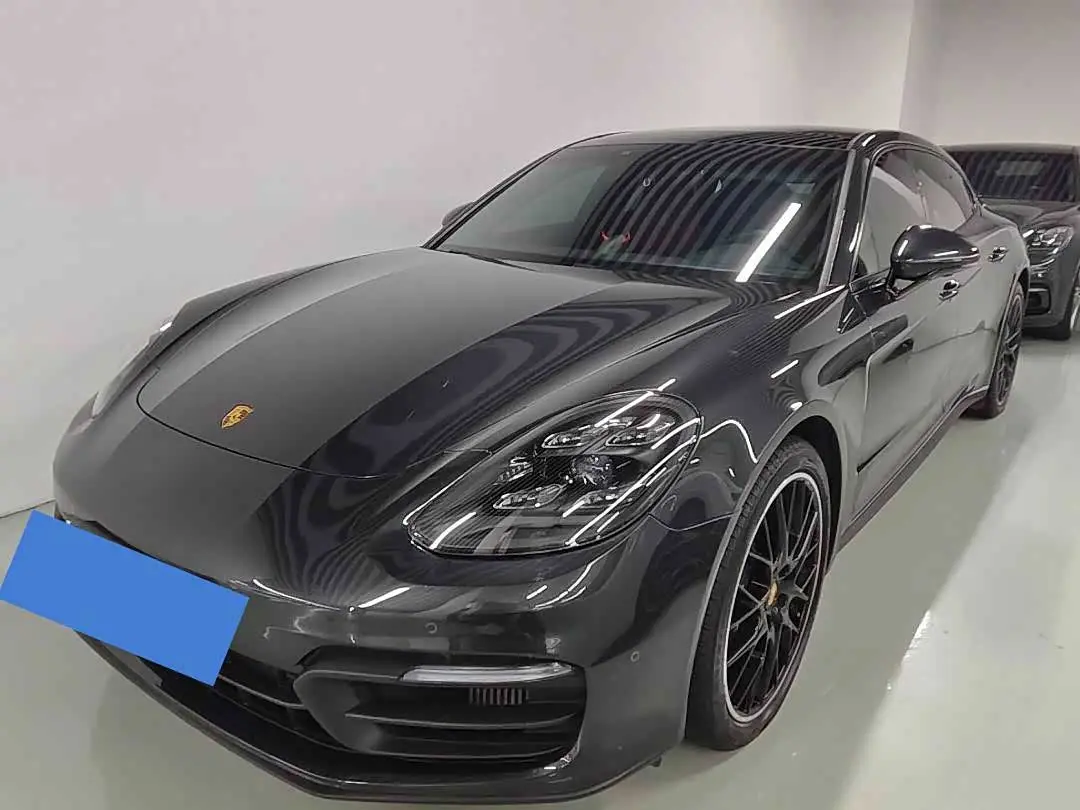 Porsche Panamera 2021 — Фото 1/12